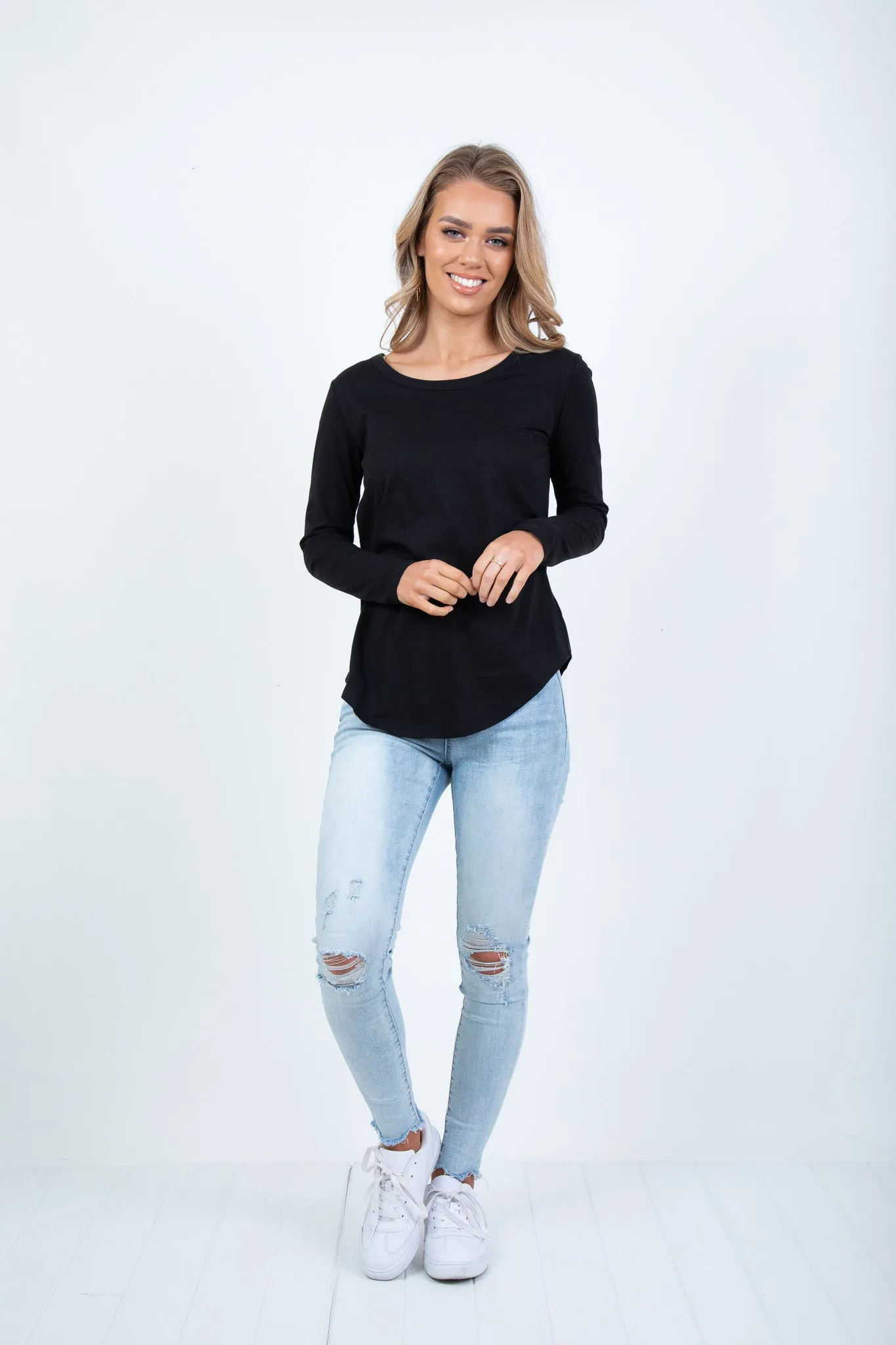 'BETTY BASICS' MEGAN LONG SLEEVE TOP - BLACK