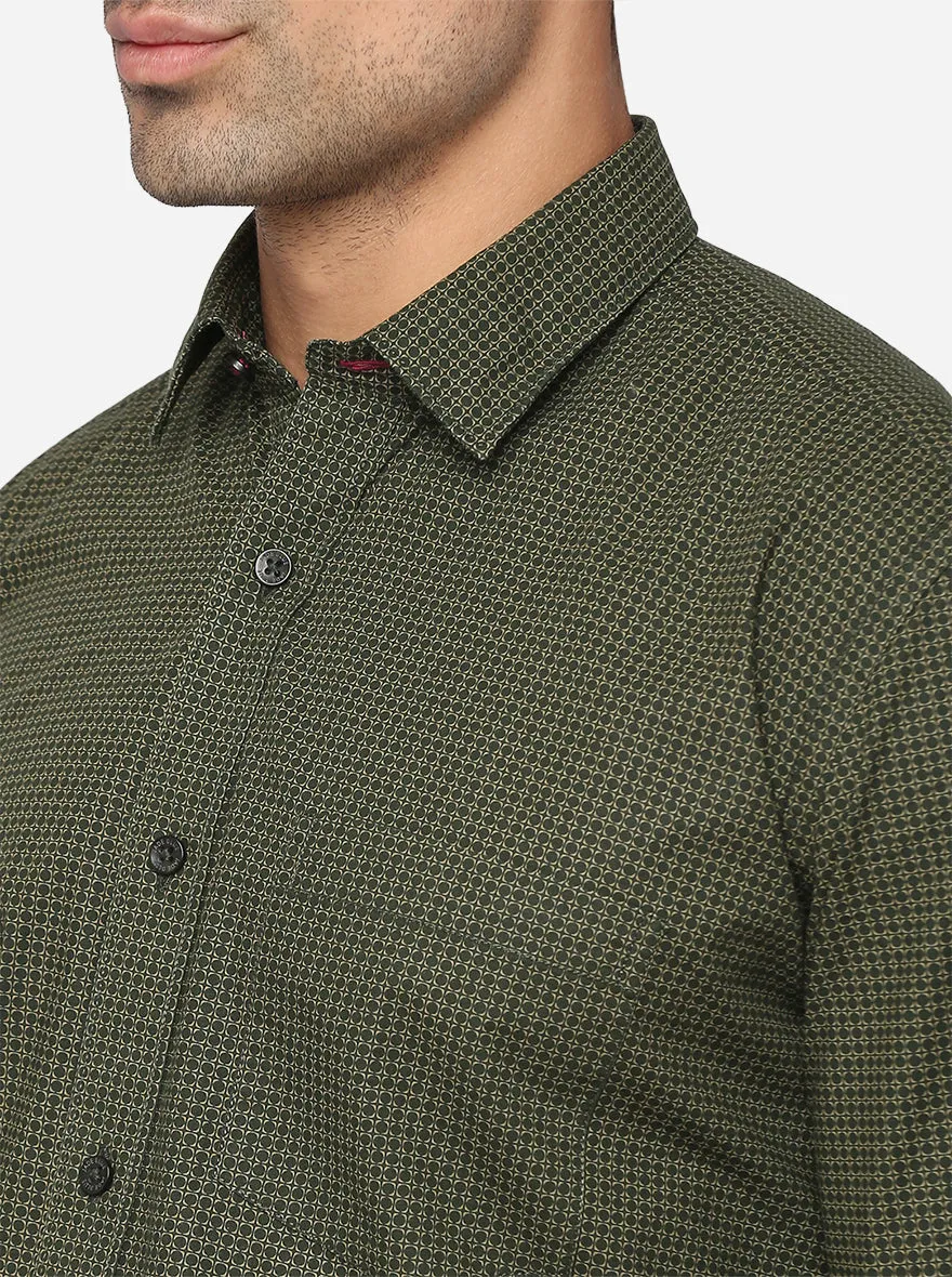 Dark Green Printed Slim Fit Casual Shirt | JadeBlue