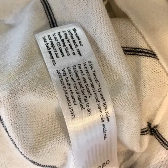 EILEEN FISHER V-Neck Boxy Cardigan size various