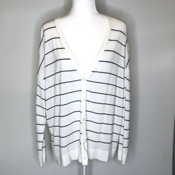EILEEN FISHER V-Neck Boxy Cardigan size various