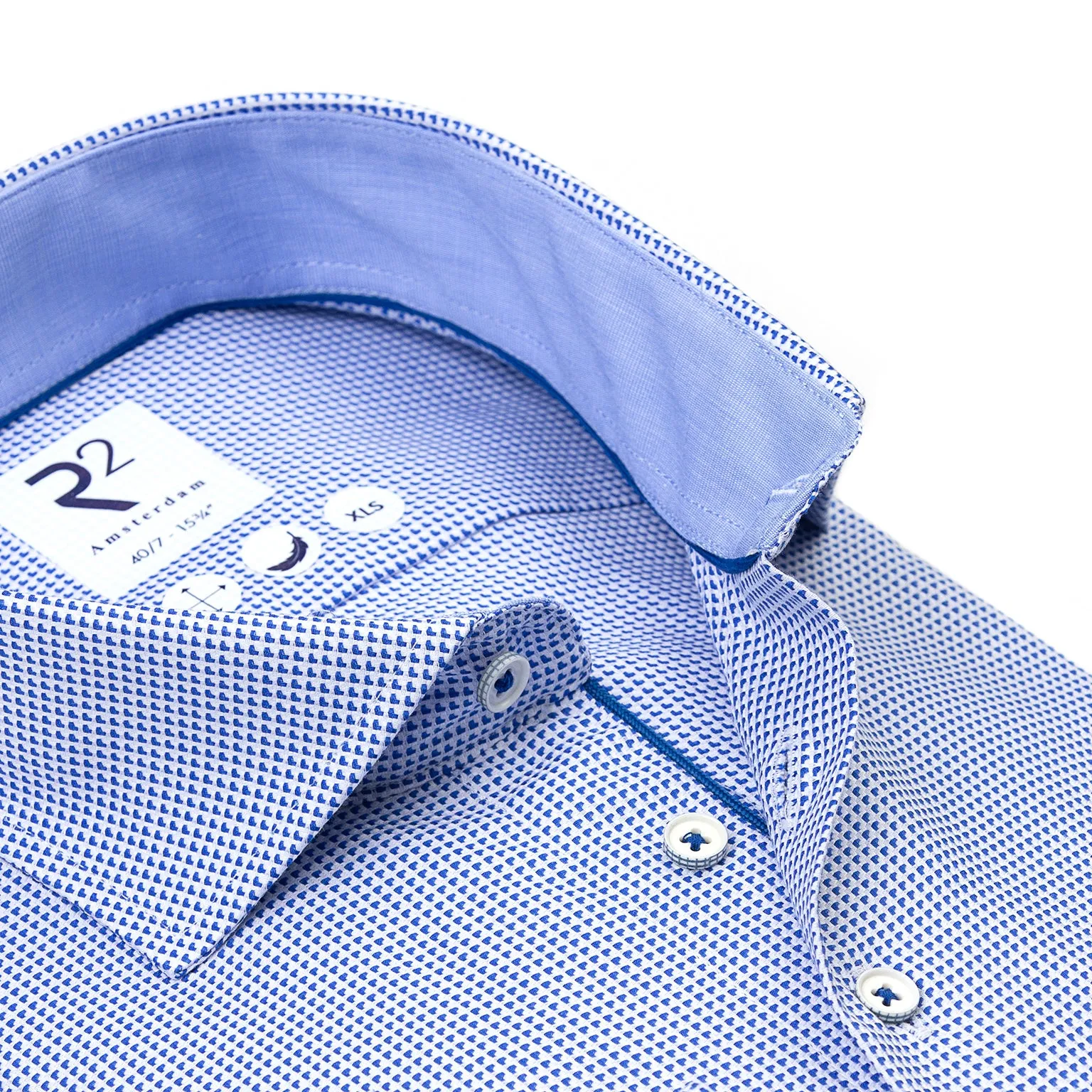 Extra long sleeves. Dobby cotton shirt