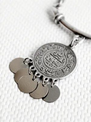 Hieroglyph Queen Necklace