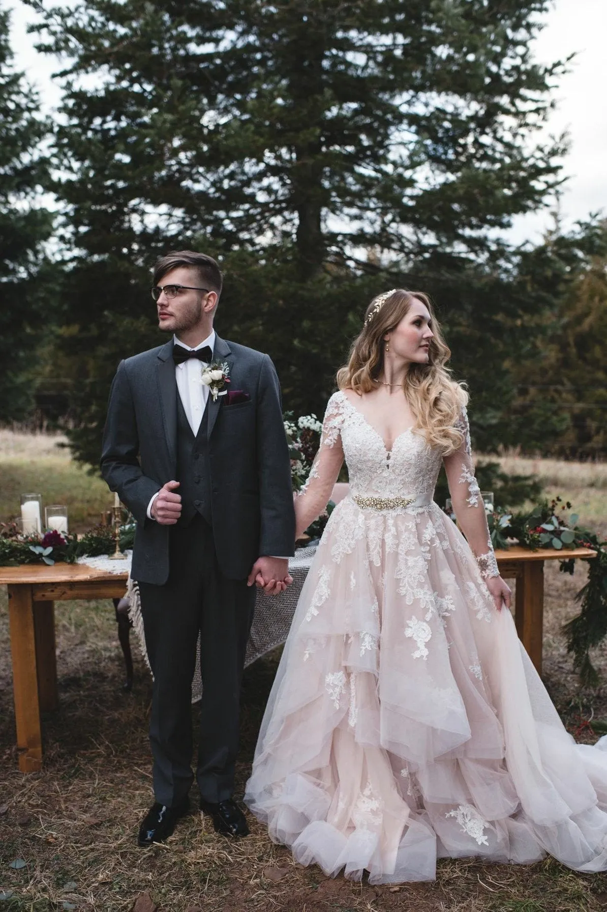 Lace Long Sleeves Champagne Wedding Dresses with Horsehair Skirt