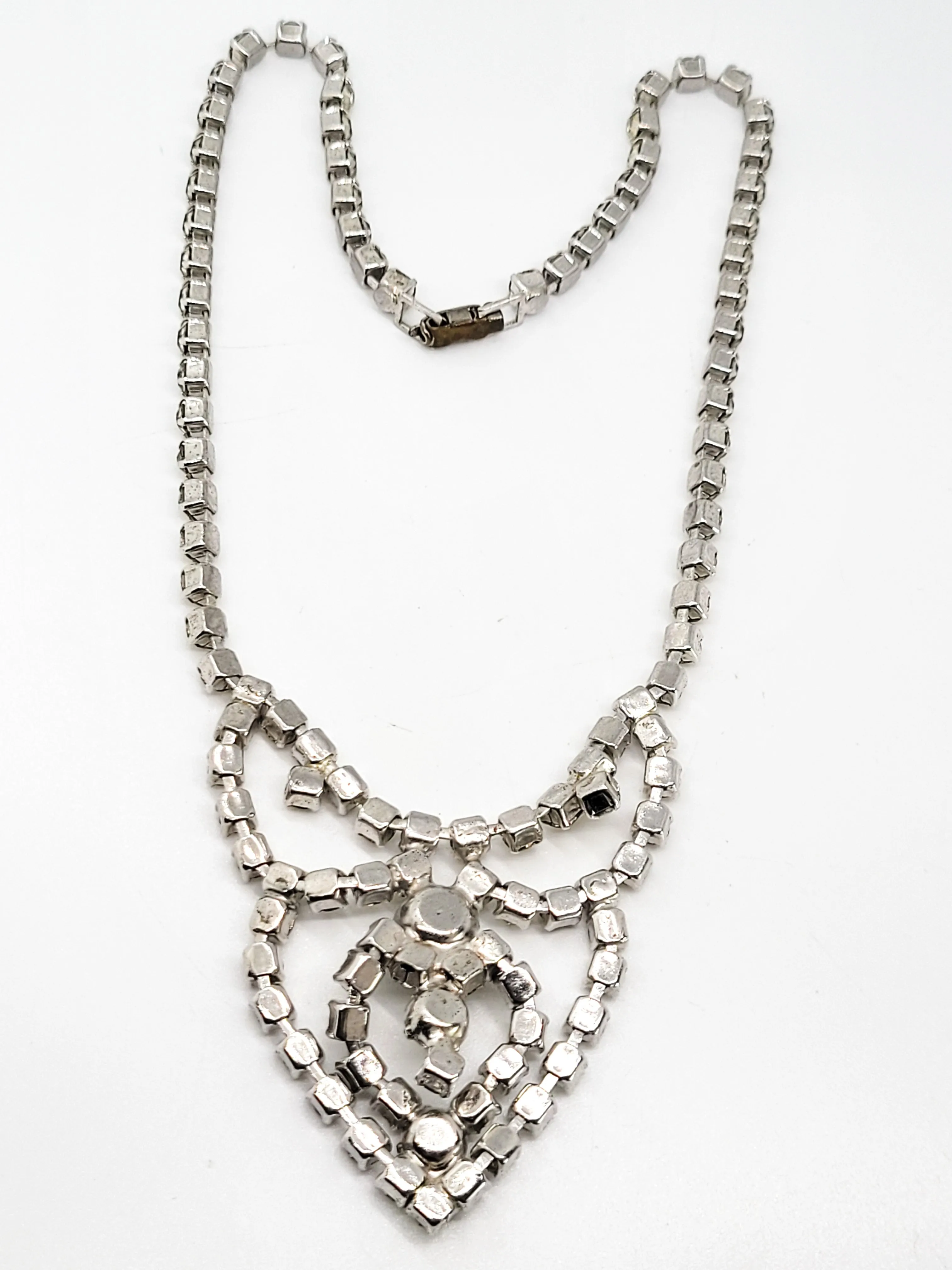 Large Scalloped clear rhinestone vintage bib choker necklace