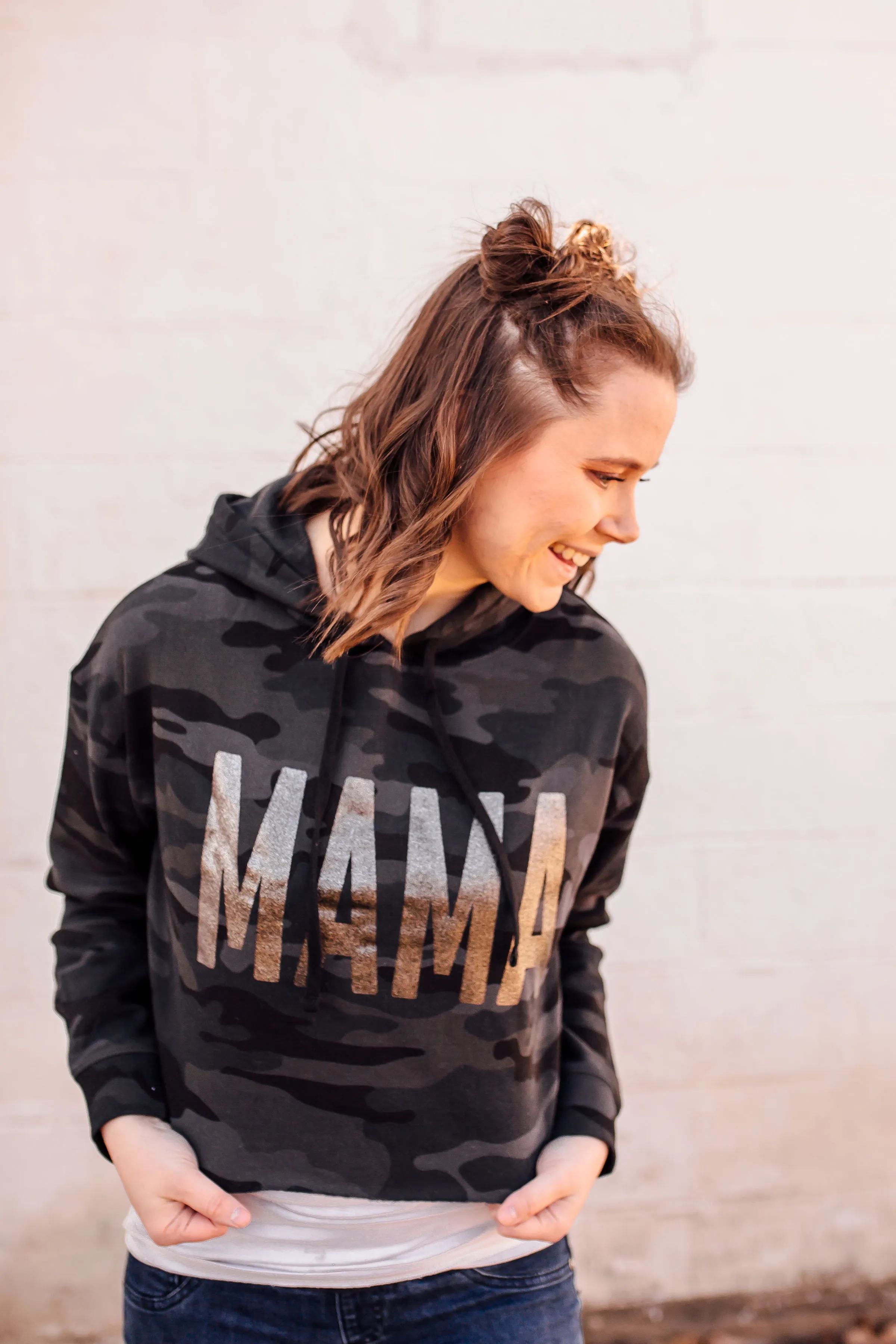 MAMA Bold © Ladies Cropped Hooded Sweatshirt (Black Camo   Black Glitter)