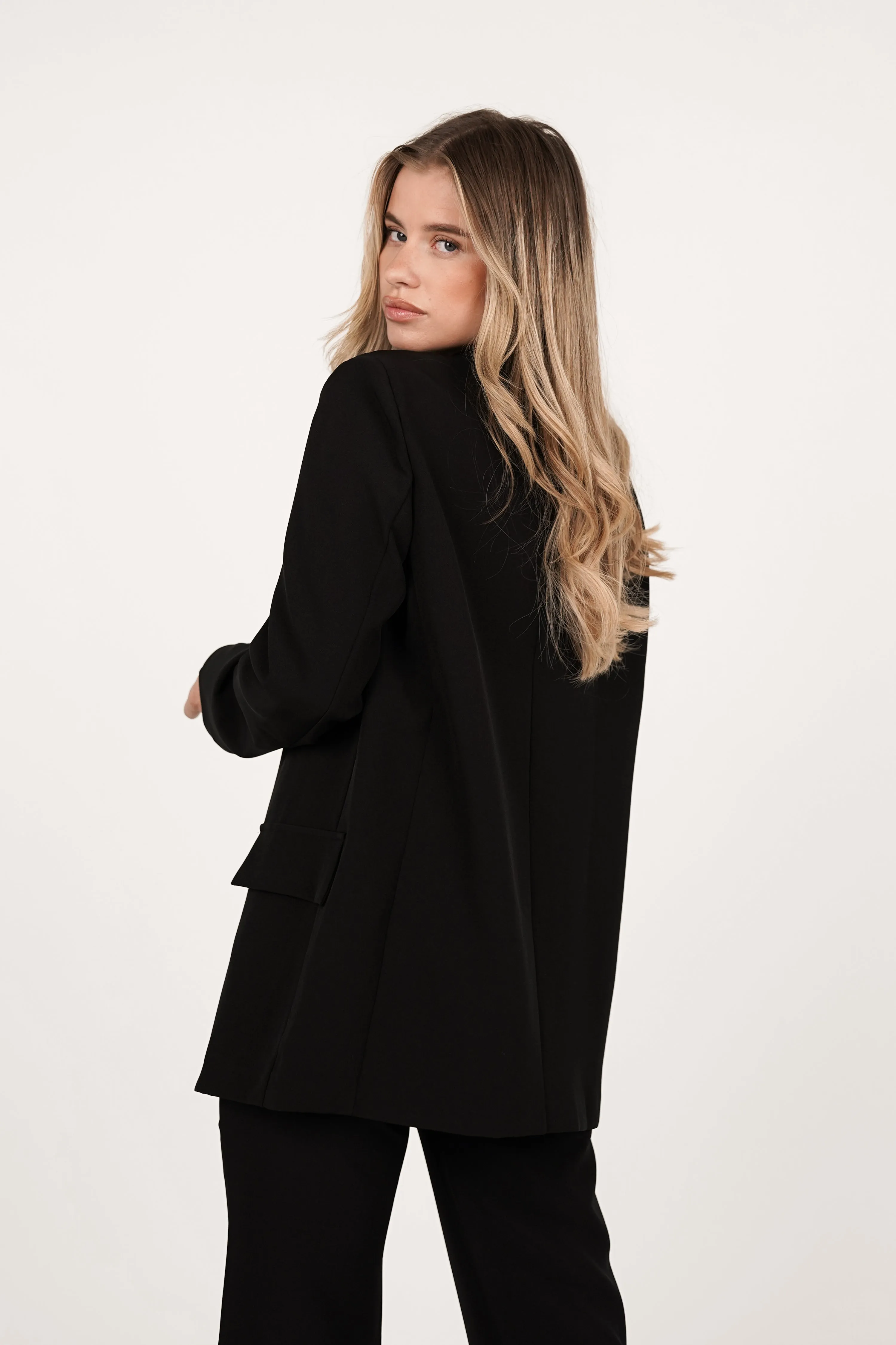 Oversized blazer zwart met lange mouwen - Ariane