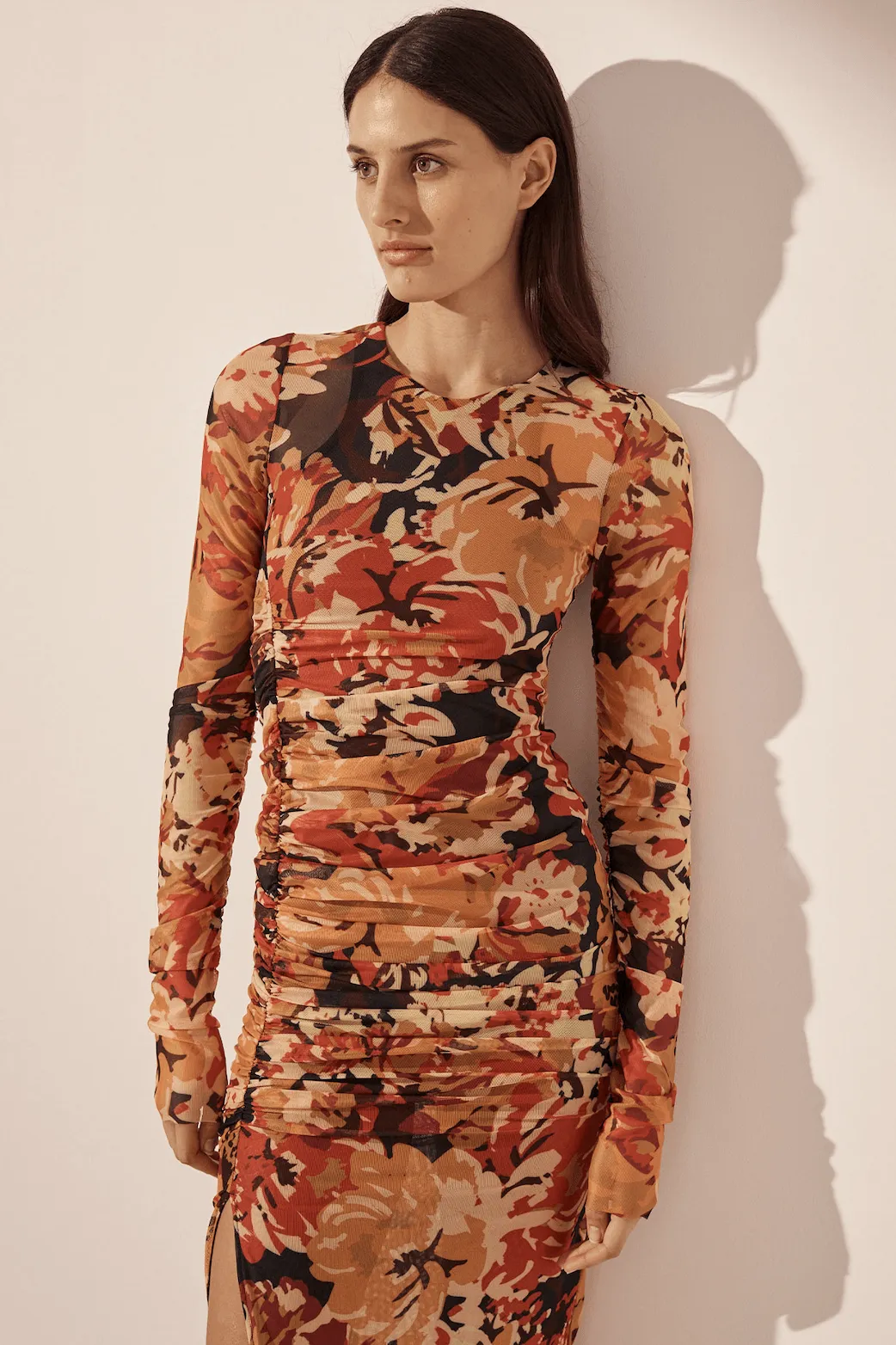 SHONA JOY Rubi Long Sleeve Gathered Midi Dress - Tangerine/Multi