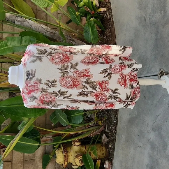 Show Me Your Mumu Bonfire Oversized Floral Rose Sweater small